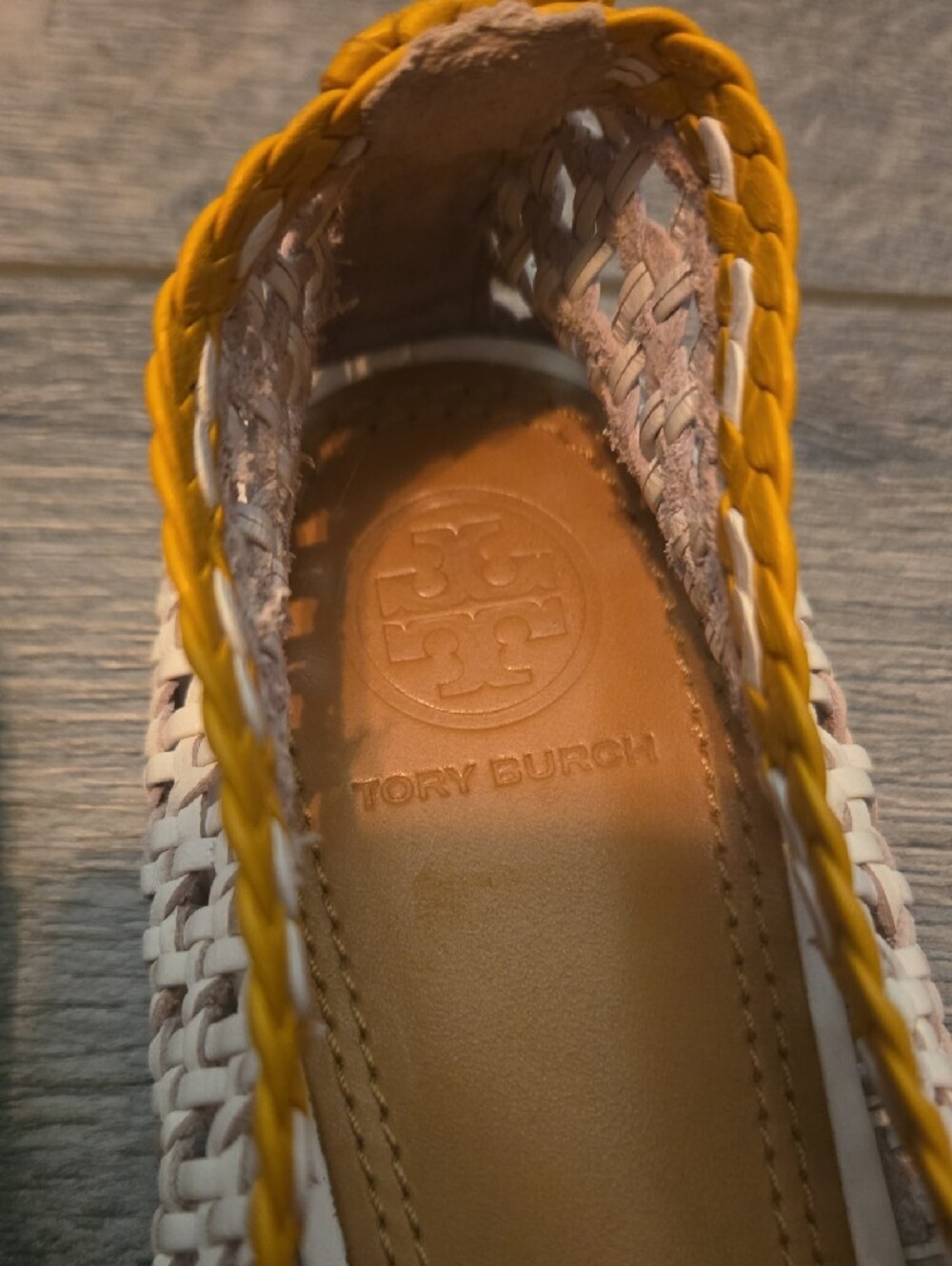 Tory Burch Cream Woven Ballet Flats with Yellow Trim and Gold Logo - Picture 3 of 5